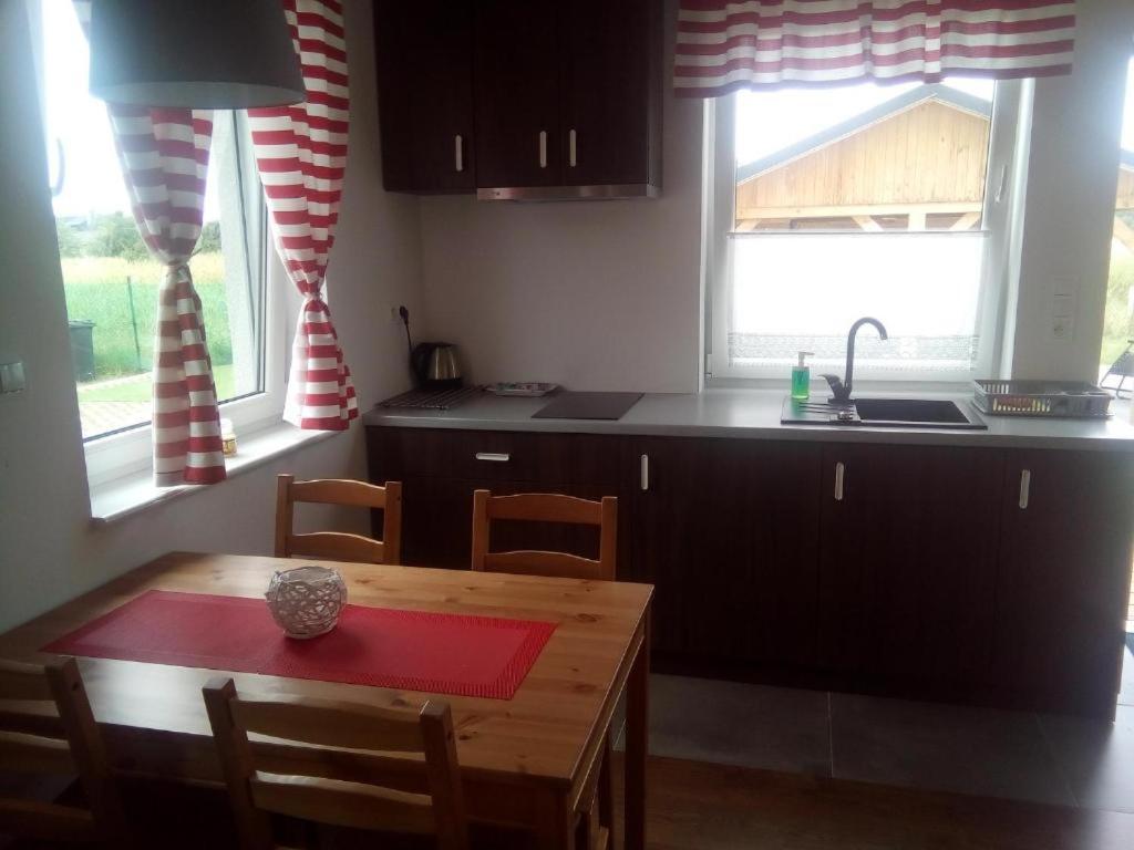 Domki Osada Kalinowa Leba Nowecin Sauna ภายนอก รูปภาพ